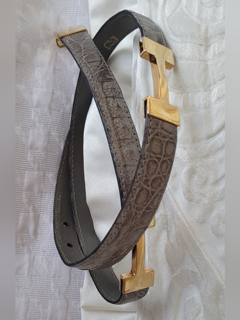 Whale Croc Embossed Belt - Picture 5 of 16